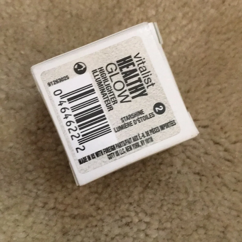 Covergirl vitalist healthy glow highlighter